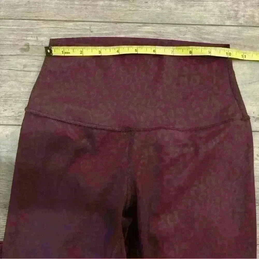Gymshark maroon cheetah print leggings size medium - Picture 3 of 6